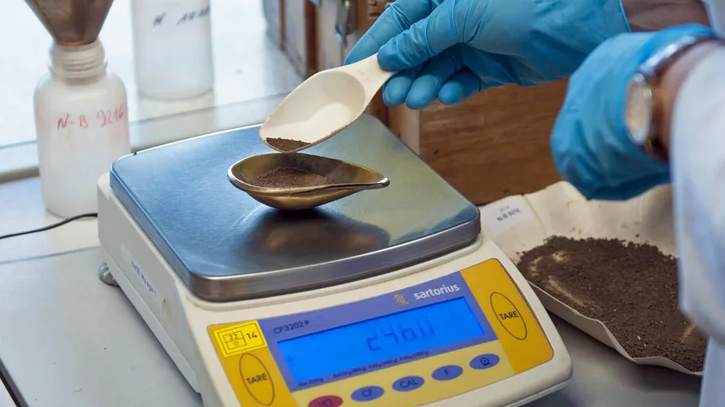 Grain Size Analysis in Bakersfield: Sieve + Hydrometer Testing for Real Soils